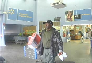 Suspect Sought in Credit Card Theft